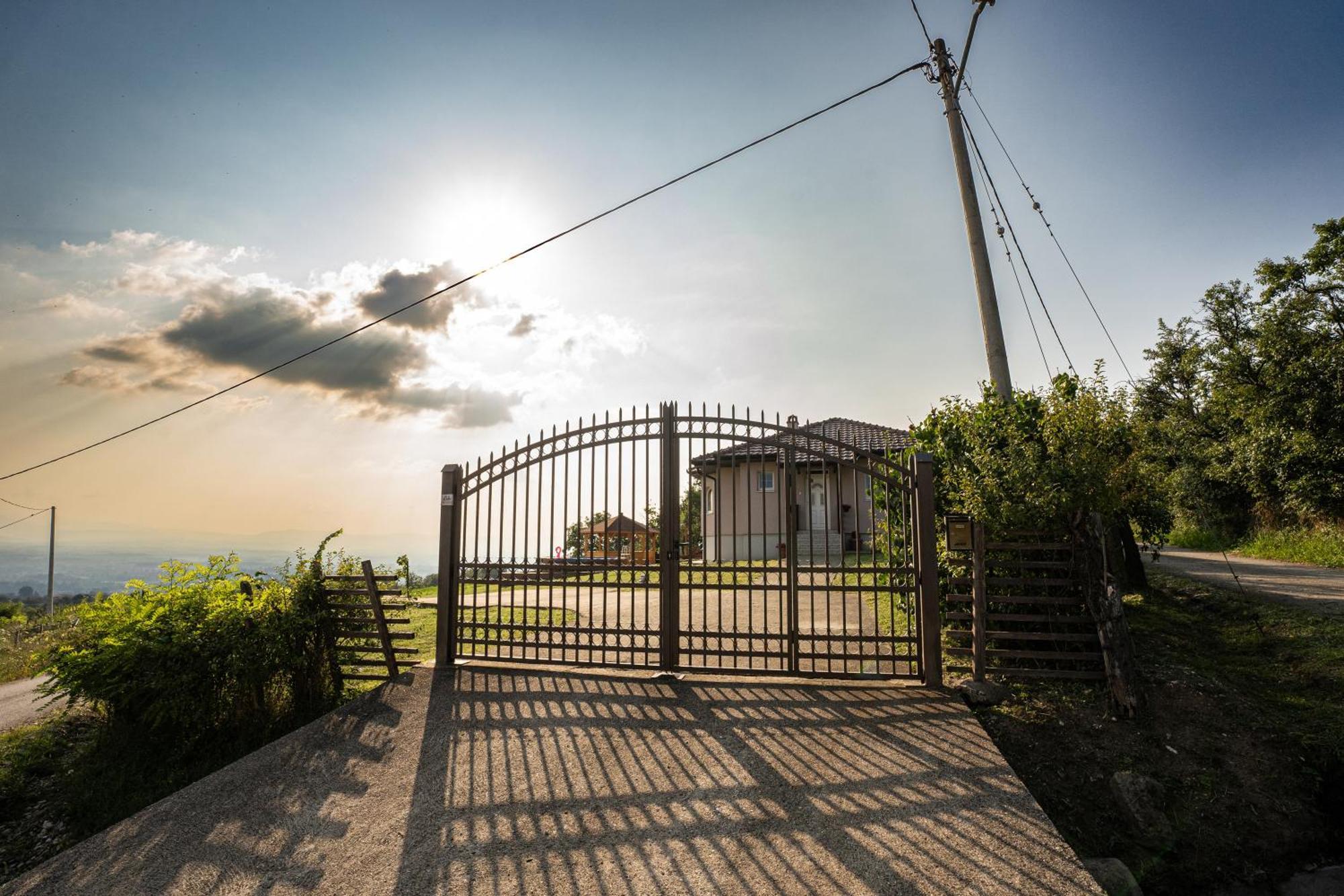 Zlatni Prag - Kraljevo Villa Exterior photo